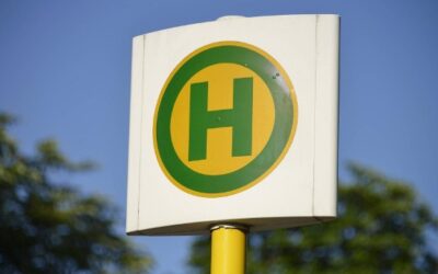 Hinweis Bushaltestelle „Im Sämann“